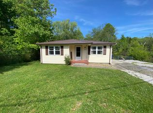 2764 Laurel Lake Rd N, London, KY 40744