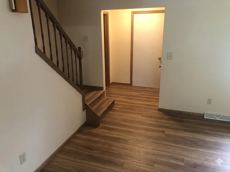117 Kilps Ct W #119 — Photo 6