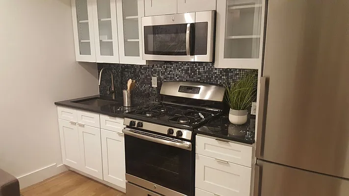 Rented by Nooklyn NYC LLC | media 16