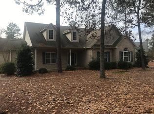 137 Longleaf Dr, West End, NC 27376