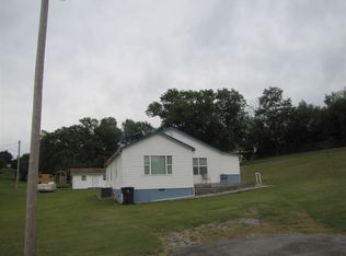 1747 Holdway St, Morristown, TN 37813