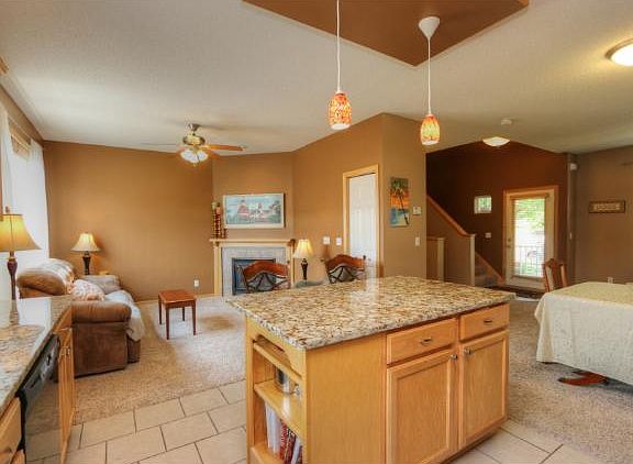 2nd image of 2692 Pinkspire Ln E