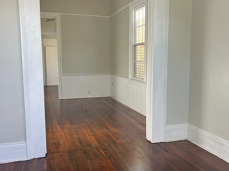 2929 Saint Claude Ave — Photo 4