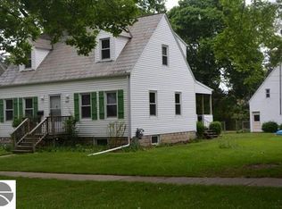 923 S Fancher Ave, Mt Pleasant, MI 48858
