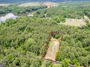 82 Cedar Dr, Sparta, GA 31087