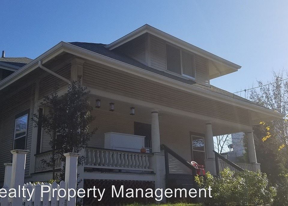 2nd image of 5026 NE 9th Ave Unit A