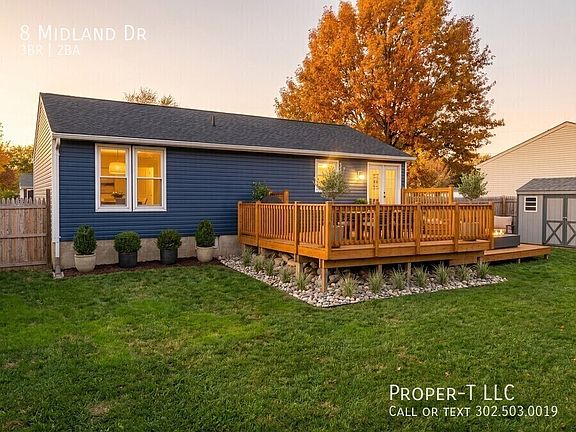 3rd image of 8 Midland Dr