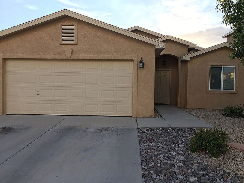 2nd image of 4665 Salado Creek St