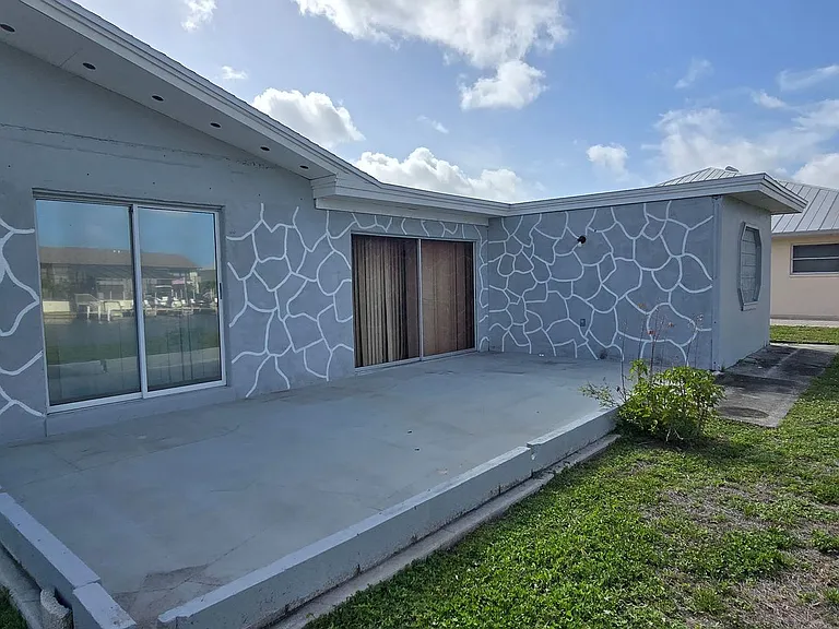 3810 SE 12th Ave — Photo 9
