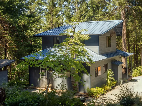 4901 Thompson Creek Rd, Selma, OR 97538