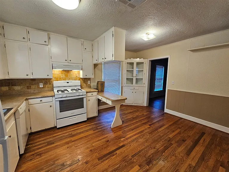 603 Landrum Ave — Photo 6