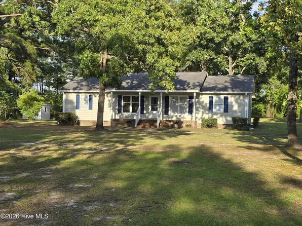 152 Clifton Meadows Lane, Hubert, NC 28539
