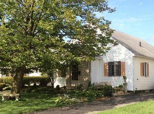 581 Chestershire Rd, Columbus, OH 43204