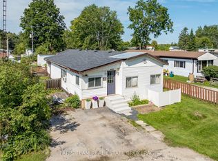 12 Centre Park Rd, Essa, ON L3W0A5