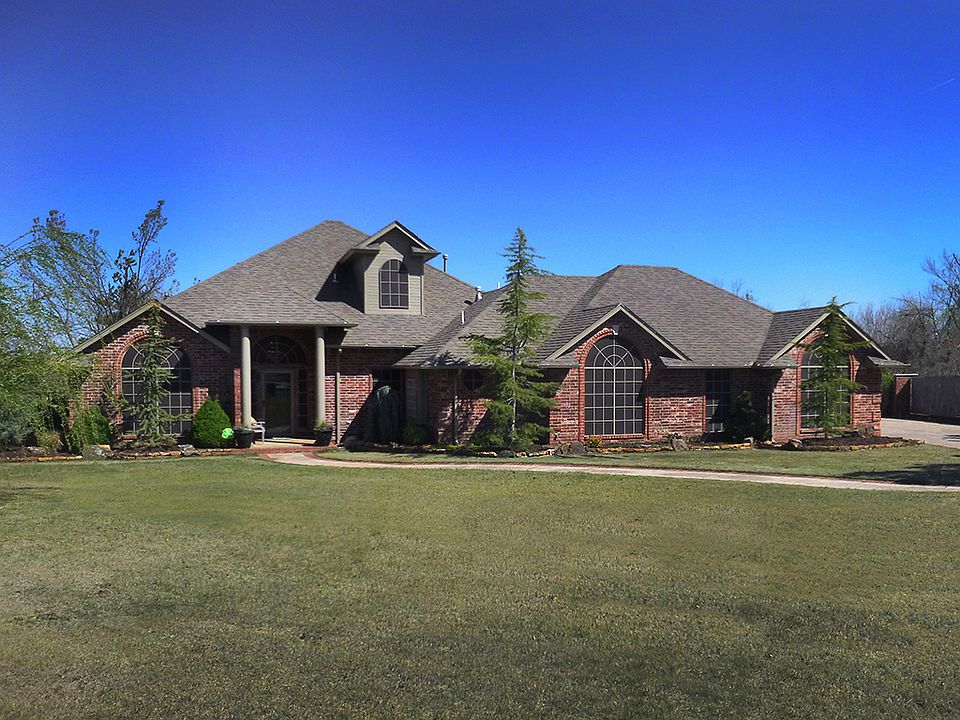 1st image of 1301 Quail Lake Way