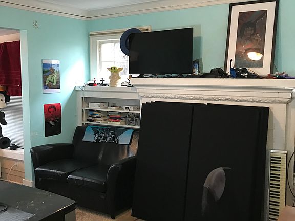bedroom(main floor)