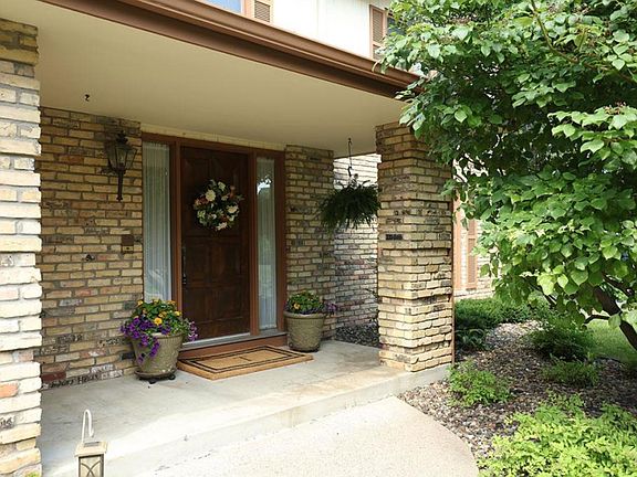 2nd image of 12953 Hamlet Ave