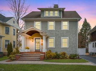 18 Berkeley Pl, Cranford, NJ 07016