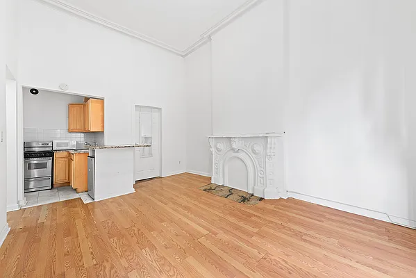 Rented by Douglas Elliman | media 6