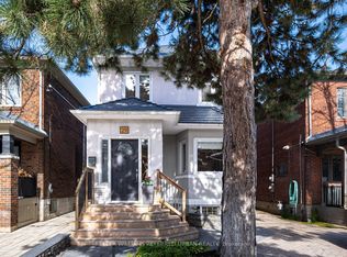 29 Thurston Rd, Toronto, ON M4S2V8