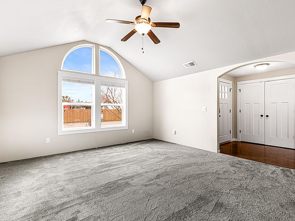 5th image of 3288 Grant Rd