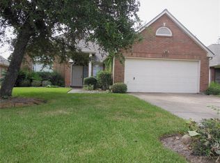 3922 E Peach Hollow Cir, Pearland, TX 77584