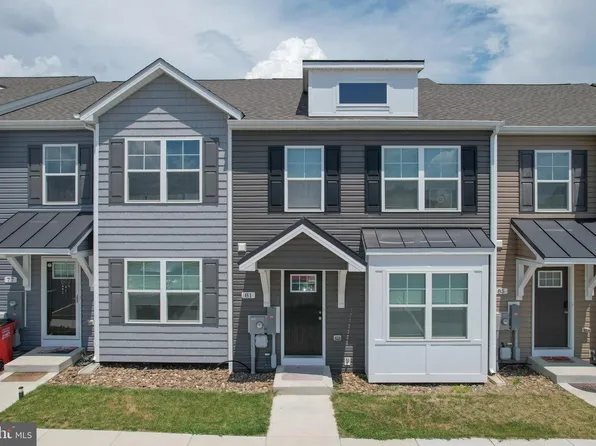 81 Heritage Hills Dr, Martinsburg, WV 25405