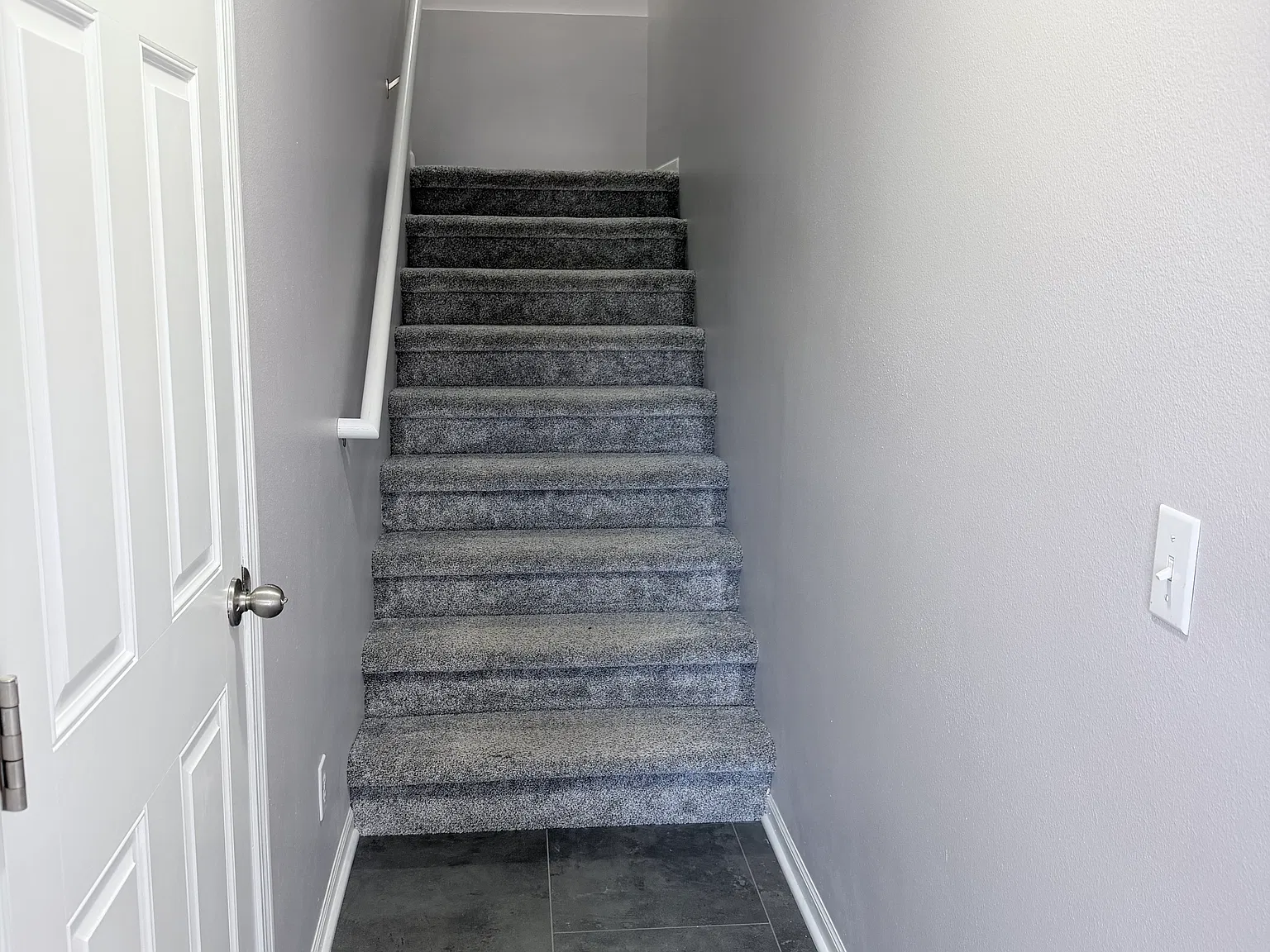 2 bed, 1056 sqft, $1,900 — Photo 4
