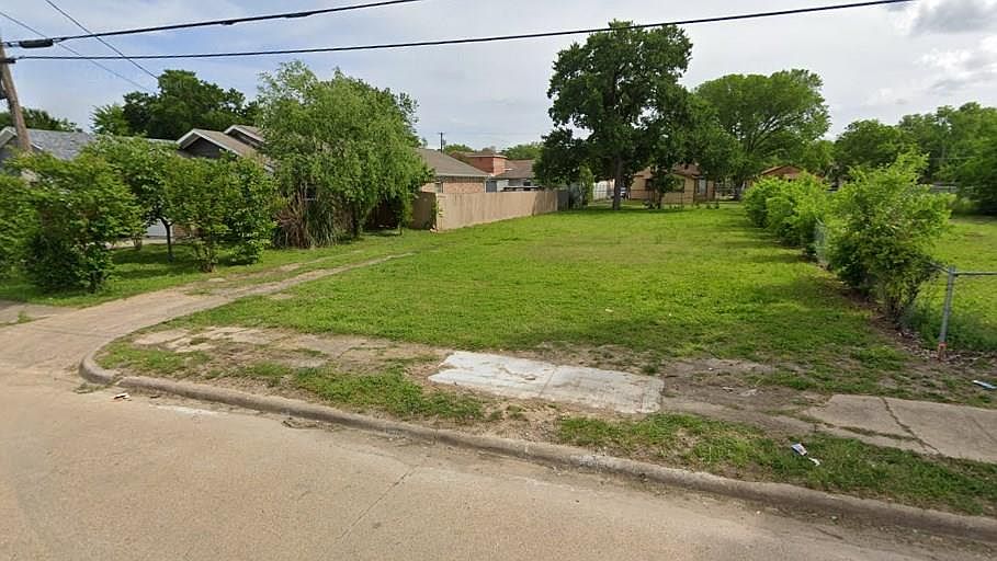 1st image of 1942 McBroom St Lot 8