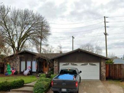 3212 Bridle Path Ln, Modesto, CA, 95356