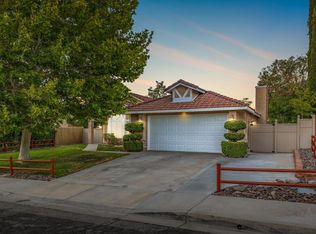 39412 Chalfont Ln, Palmdale, CA 93551