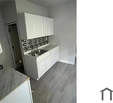 15332 Baylis St — Photo 9