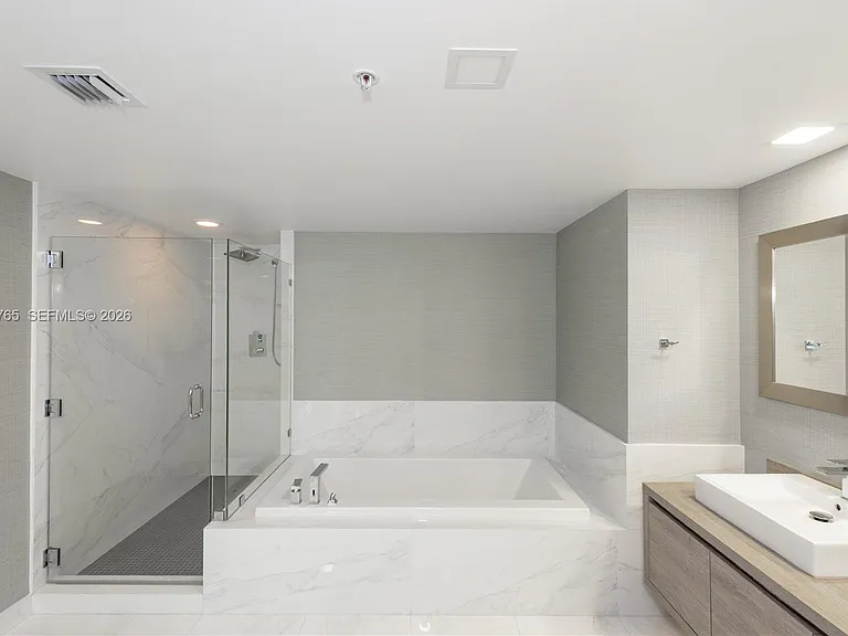 400 Sunny Isles Blvd #1518 — Photo 19