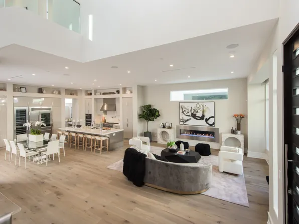 5918 Firefly Pl, Playa Vista, CA 90094