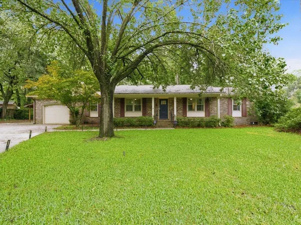 7 Andrea Ct, Hanahan, SC 29410