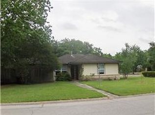 5910 Beechnut St, Houston, TX 77074