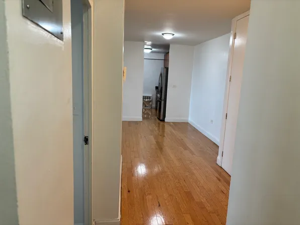 12399 Flatlands Avenue image 8 of 11