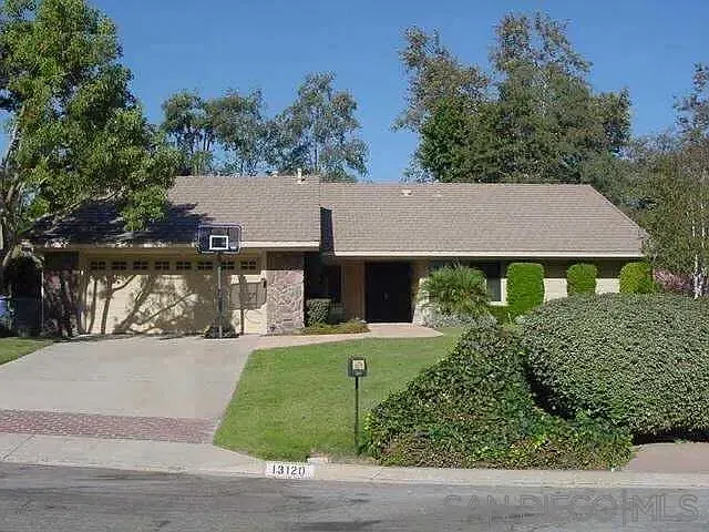13120 Grape Arbor Way