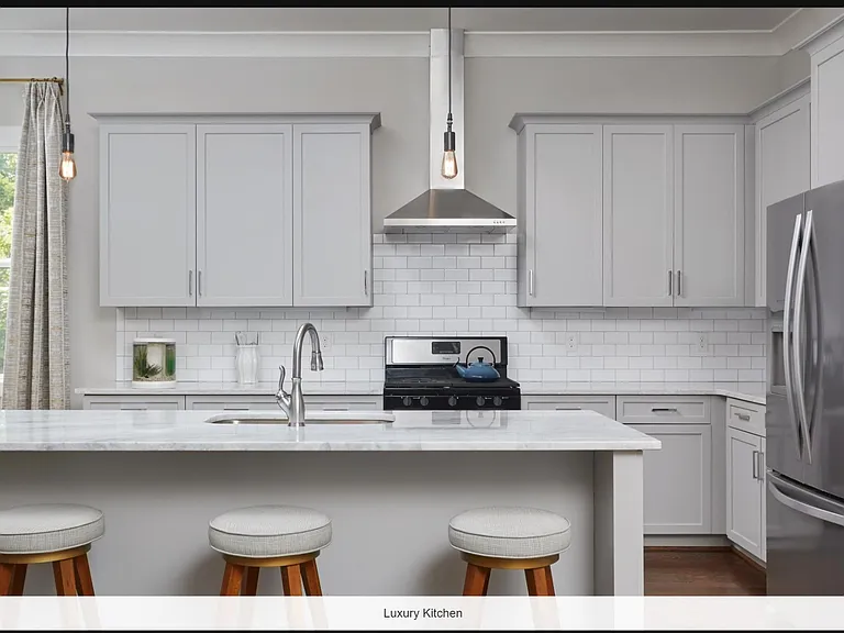 908A Maynor St — Photo 20