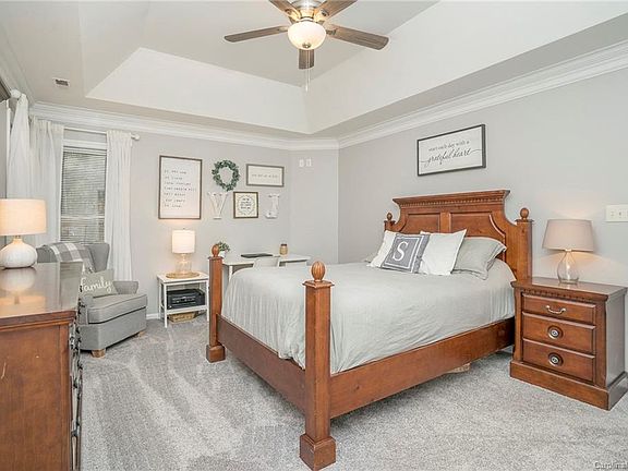 3rd image of 8505 Flanagan Ct