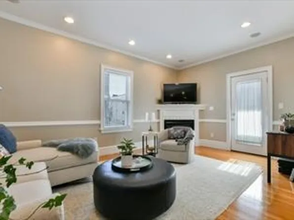 6 Dorset St #2, Dorchester, MA 02125
