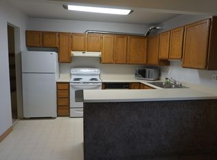 16938 Park Place St APT 2, Eagle River, AK 99577