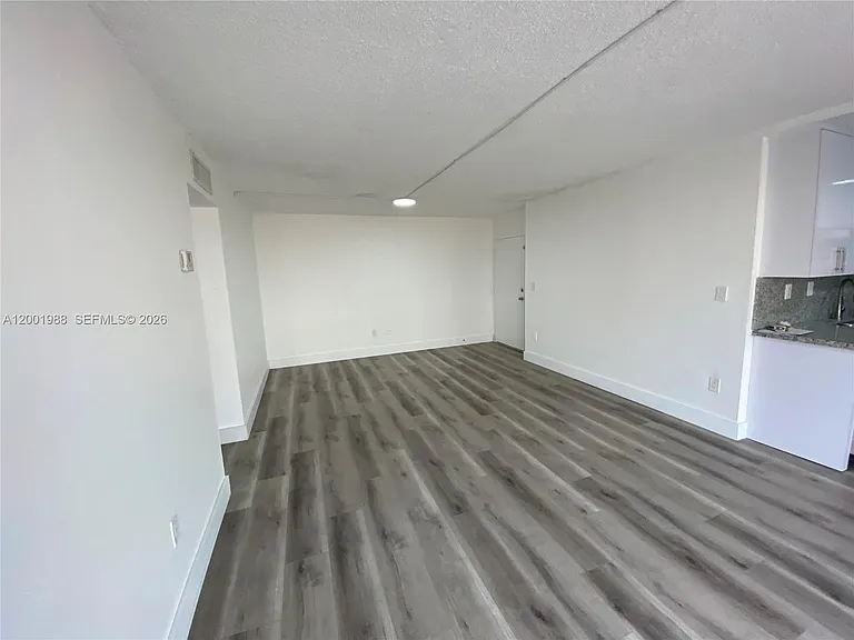 9320 Fontainebleau Blvd #301 — Photo 6