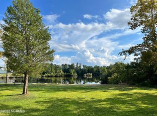 111 Shoreview Dr, New Bern, NC 28562