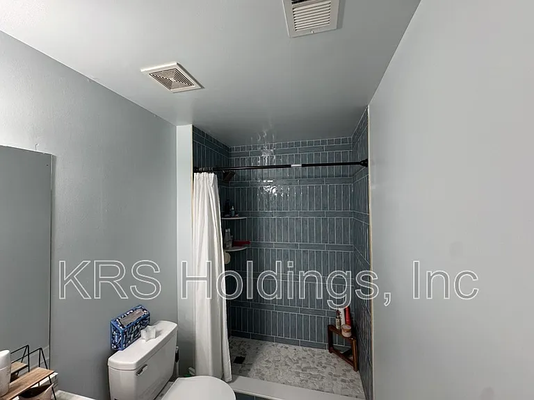 159 Sanford Ferry Ct — Photo 27