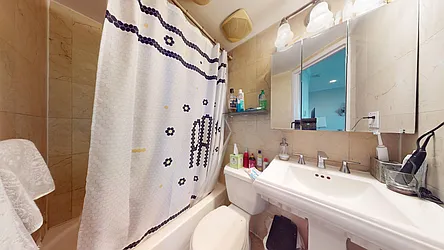 Rented by Bond New York