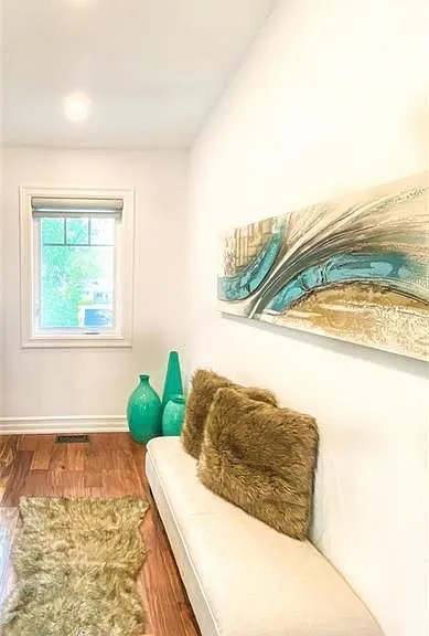 231 Rosewood Ave — Photo 16