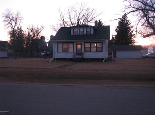 210 3rd St, Shelly, MN 56581