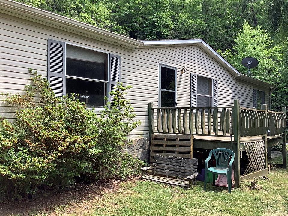 1st image of 340 Rainbo Dr