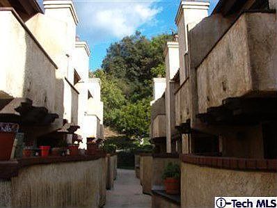 2nd image of 3924 Park Pl APT 22